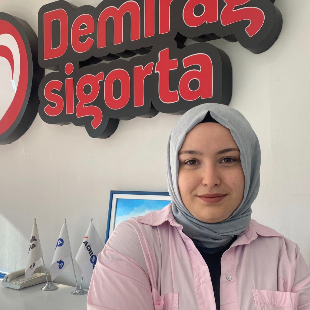 Elif Güney